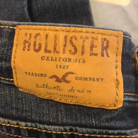 Jeans - Picture 3 of 4